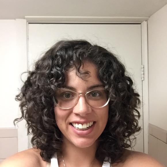 Meet your Posher, Jessica - Picture 1 of 1